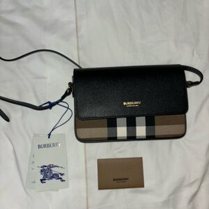 BURBERRY BAG! (Crossbody) BRAND NEW WITH TAGS